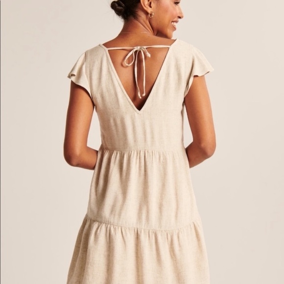 ABERCROMBIE & Fitch Ruffle Sleeve Trapeze Mini Dress Small Tall - Picture 2 of 16